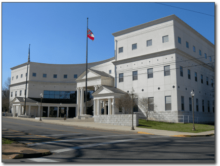 Lee County, Mississippi wwwfirstcircuitcourtmsgovCourthousesLeepng