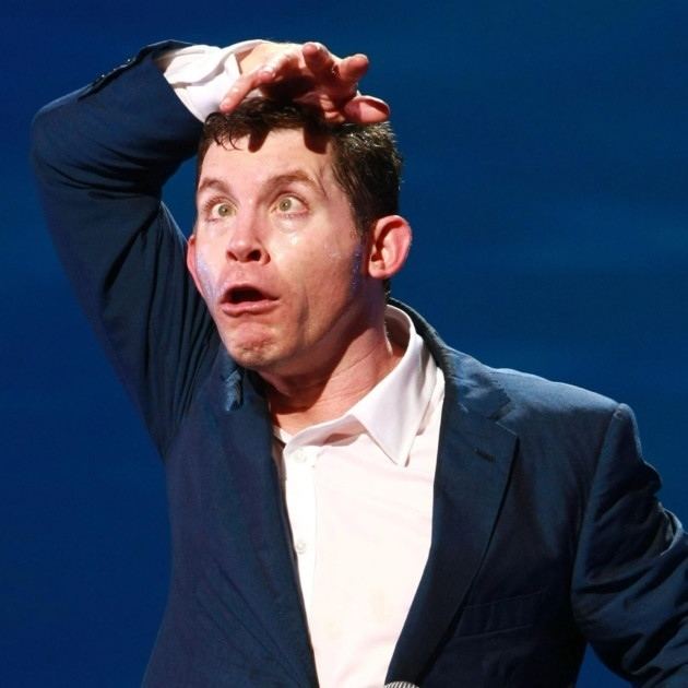 Lee Evans (comedian) Comedy king Lee Evans set to hit the stage and perform