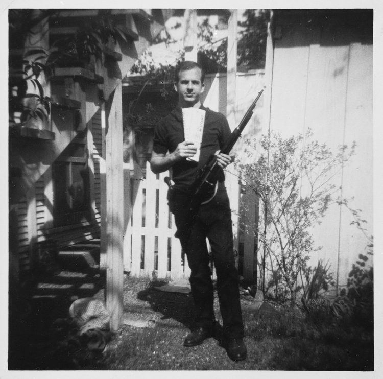 Lee Harvey Oswald Lee Harvey Oswald Wikipedia the free encyclopedia