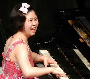 Lee Hee-ah Belajar dari Semangat Hee Ah Lee Pianis 4 Jari