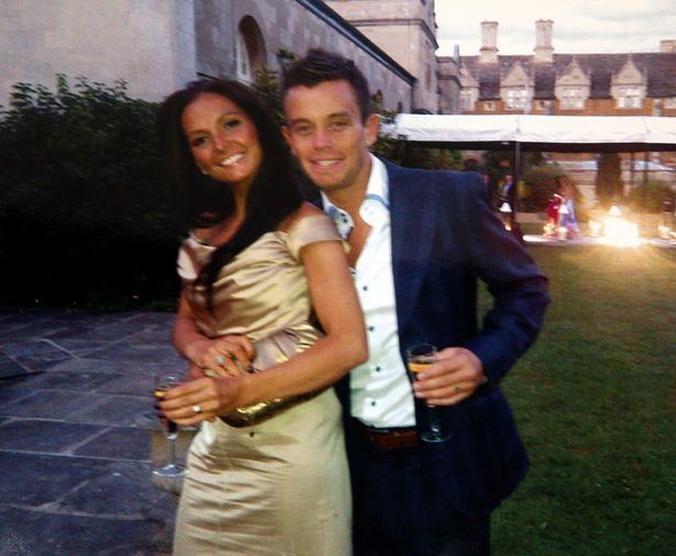 Lee Hendrie Lee Hendrie reveals suicide attempts after losing 10m fortune