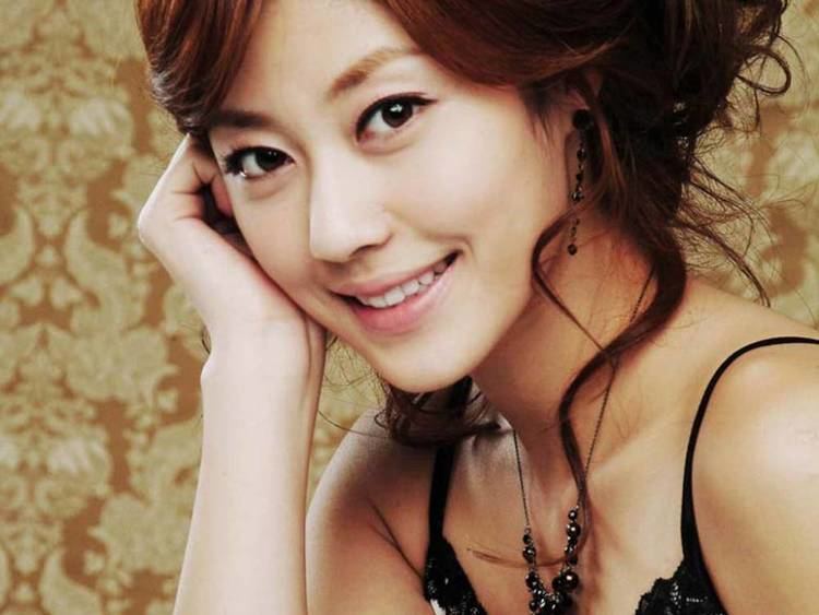 Lee Ji-hyun (actress) Former Jewelry member Lee Ji Hyun files for divorce allkpopcom
