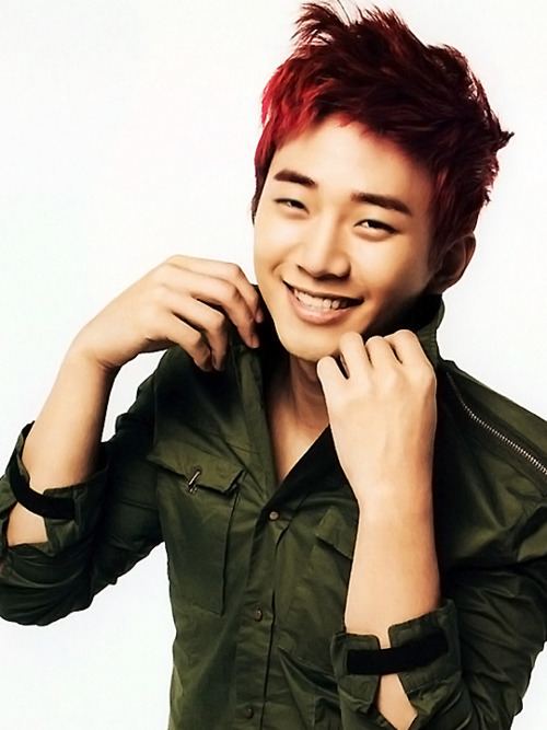 2Pm Junho - 2pm S Junho Discharged From Military / The evening was