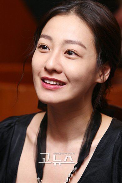 Lee Mi-yeon Lee Miyeonborn 23 September 1971 is a South Korean actressASK K