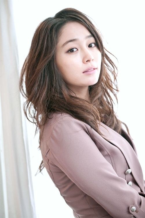 Lee Min-jung Lee Min Jung Korean Actor amp Actress