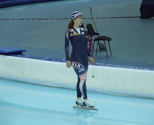 Lee Sang-Hwa competes in the 500m Ladies Division A on day one of the Essent ISU World Cup Speed Skating at Thialf Ice Stadium