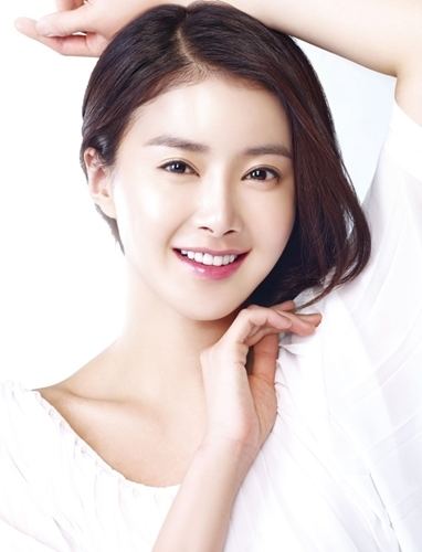 Lee Si-young 43931002jpg