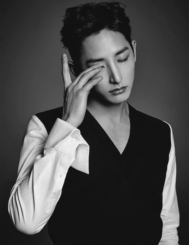 Lee Soo-hyuk Lee Soo Hyuk is classy in black and white for quotEllequot magazine