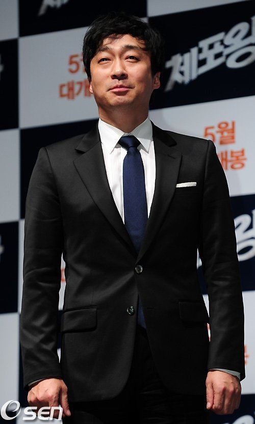 Lee Sung-min (actor) The King 2 Heartsquot Lee Sungmin joins quotGolden Time