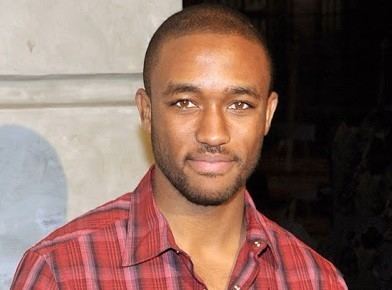 Lee Thompson Young Lee Thompson Young Death E News Sparks Outrage Over