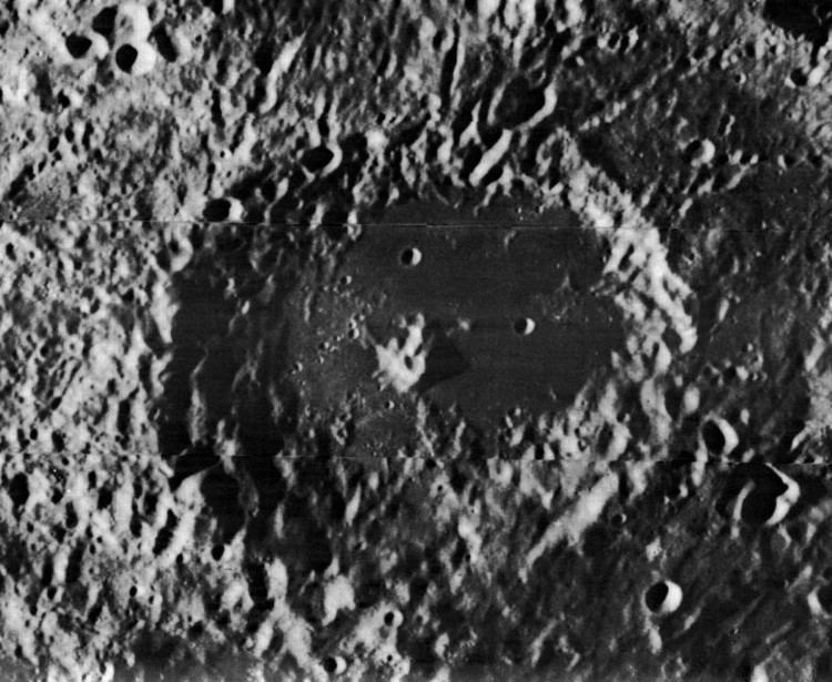 Leeuwenhoek (crater)