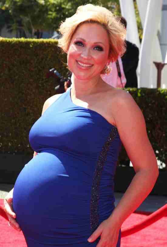 Leigh-Allyn Baker LeighAllyn Baker Height Weight Bra Bio Figure Size