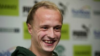 Leigh Griffiths Leigh Griffiths could stay at Hibs Hibernian Sport