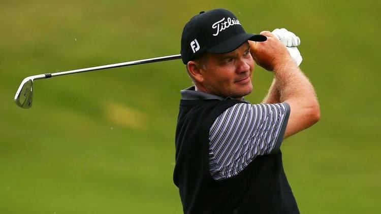 Leigh McKechnie Leigh McKechnie weighs up career as touring pro golf player