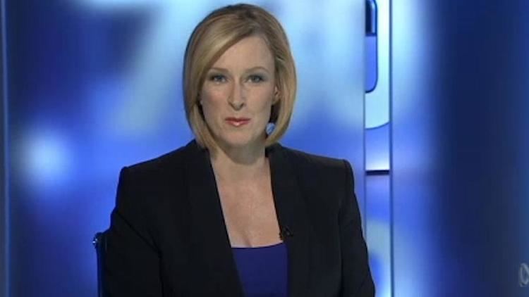 Leigh Sales ABC presenter Leigh Sales leaves parents annoyed as she jumps queue