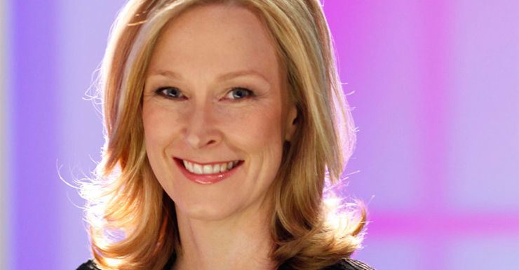 Leigh Sales Leigh Sales climbs back to the top The New Daily