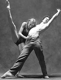 Leigh Warren & Dancers