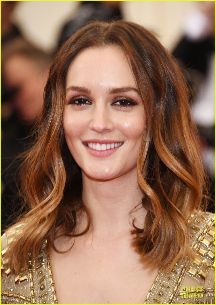Leighton Meester Leighton Meester Takes the Golden Plunge at Met Ball 2014