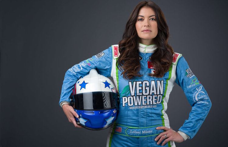 Leilani Munter Leilani Mnter lone female driver bringing vegan message to Daytona