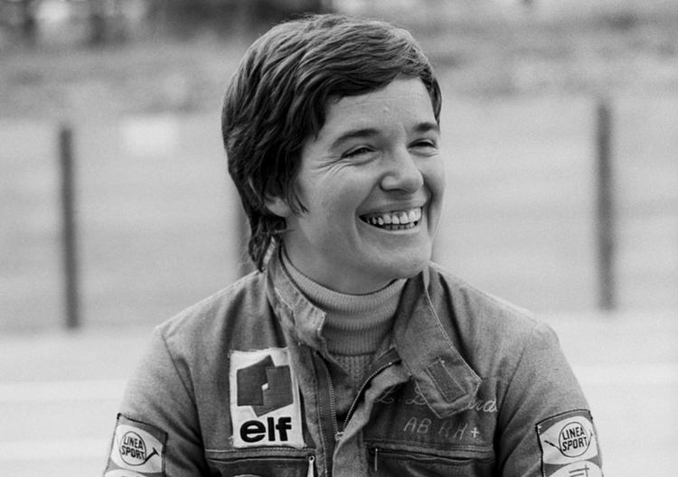 Lella Lombardi Lella Lombardi at the 1975 South African Grand Prix On