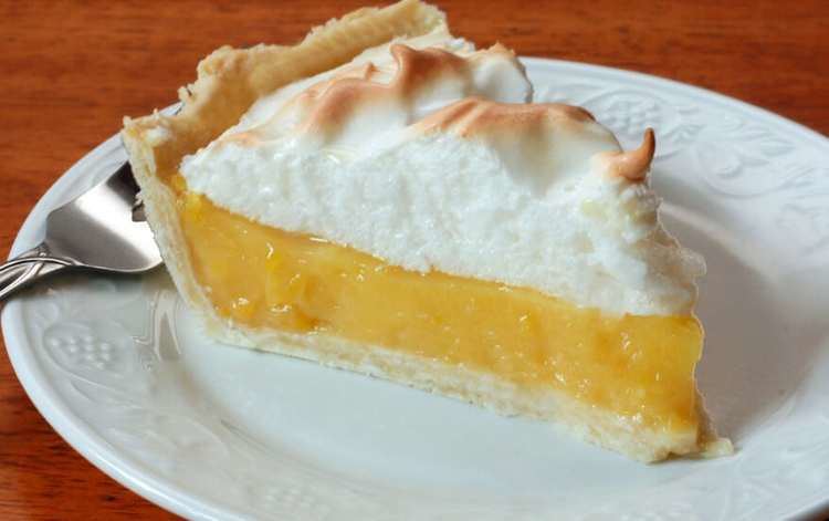 Lemon meringue pie Classic Lemon Meringue Pie The Daring Gourmet