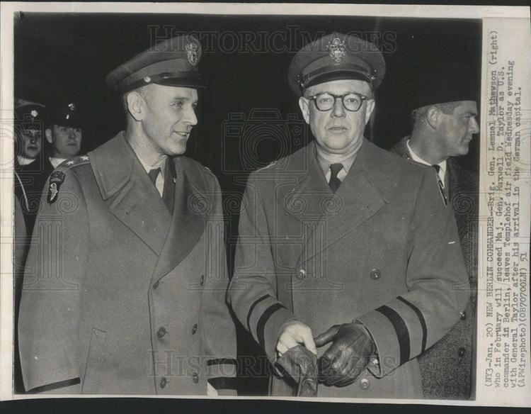 Lemuel Mathewson 1951 Press Photo Brig Gen Lemuel Mathewson US commander Berlin