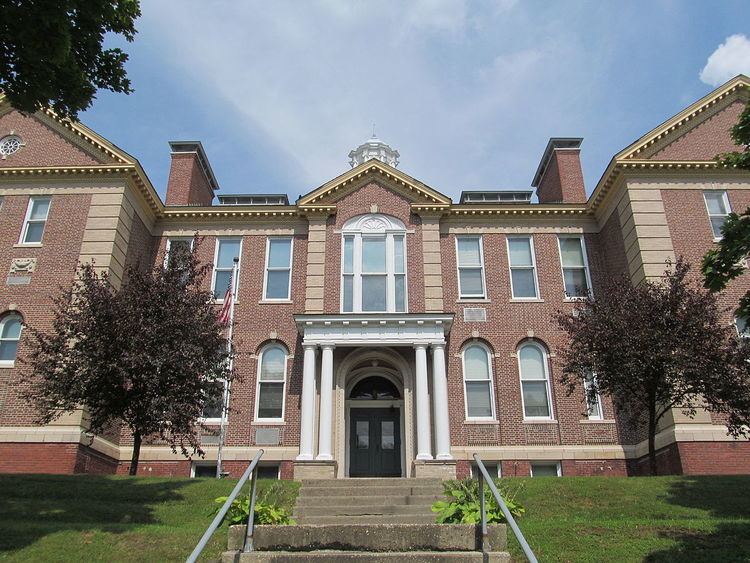 Lenox Memorial High School (Massachusetts)