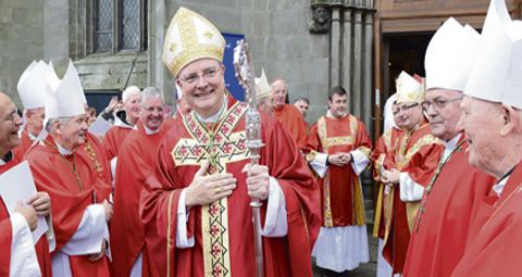 Leo Cushley Archbishop Cushley pledges to be 39merciful39 SCO News