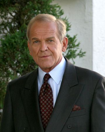 Leo McGarry The West Wing Seventh Season 710 quotRunning Matesquot