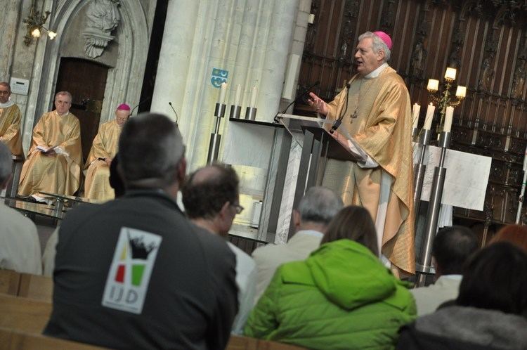 Leon Lemmens Hulpbisschop lanceert oproep voor opvangplaatsen