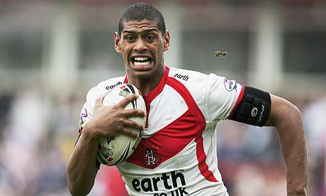 Leon Pryce St Helens coach praises Leon Price for maintaining form