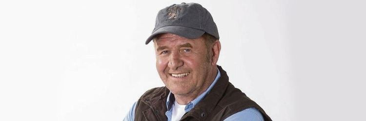 Leon Schuster Leon Schuster South African Memorabilia Store