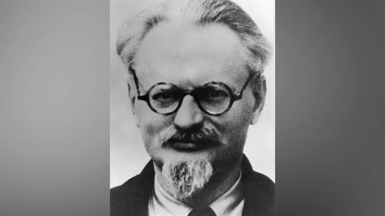 Leon Trotsky Leon Trotsky Activist Biographycom