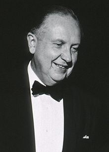 Leonard A. Scheele httpsuploadwikimediaorgwikipediacommonsthu
