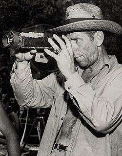 Leonard Smith (cinematographer) httpsuploadwikimediaorgwikipediacommonsthu