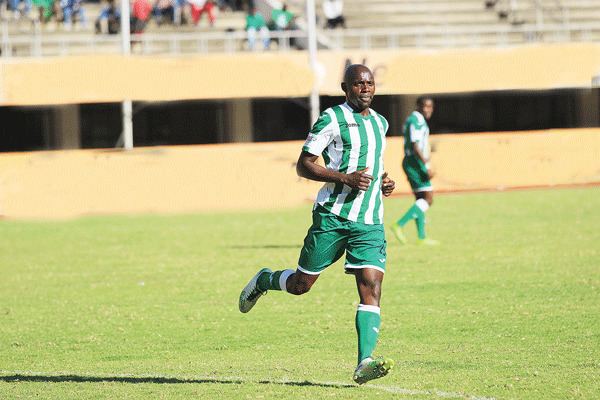 Leonard Tsipa Tsipa set for Caps United return NewsDay Zimbabwe