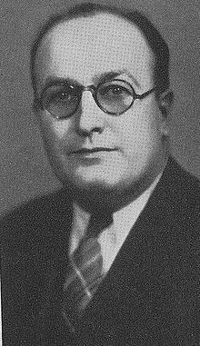 Leonard W. Hall httpsuploadwikimediaorgwikipediacommonsthu