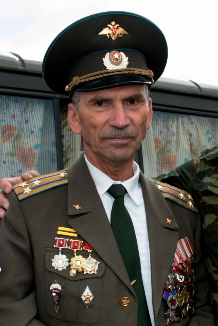 Leonid Khabarov FileCol Leonid Khabarov at the Veterans Day Photo 1JPG
