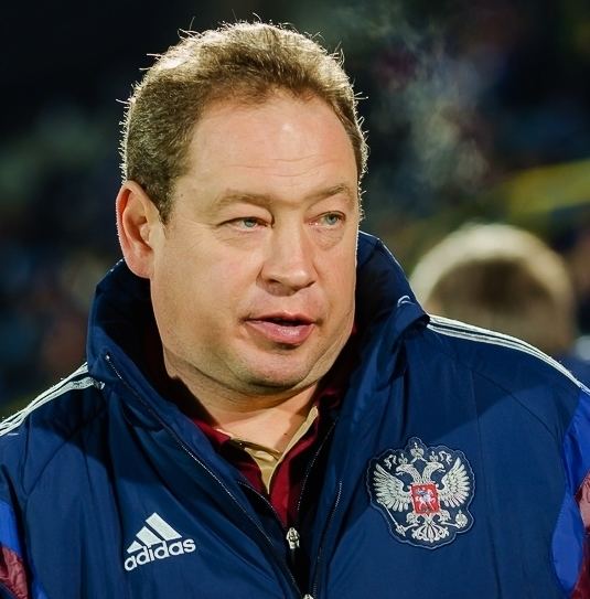 Leonid Slutsky (football coach) httpsuploadwikimediaorgwikipediacommonsee