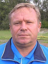 Leonid Tkachenko (footballer) httpsuploadwikimediaorgwikipediacommonsthu