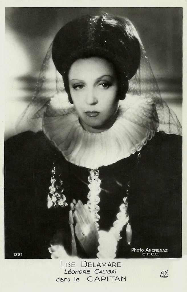 Lise Delamare as Leonora Dori in 1946 movie, Le Capitan