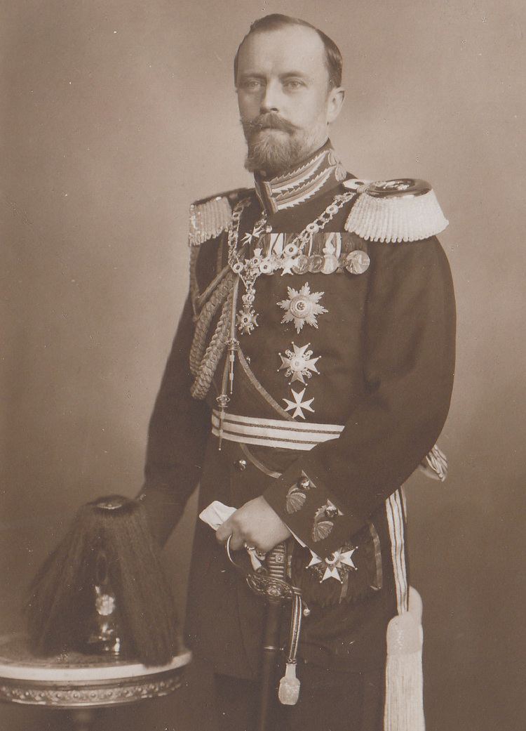Leopold IV, Prince of Lippe Leopold IV Prince of Lippe Wikipedia