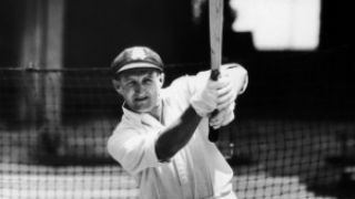 Les Favell Les Favell Latest News Photos Biography Stats Batting averages