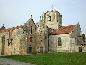 Les Magnils-Reigniers httpsuploadwikimediaorgwikipediacommonsthu