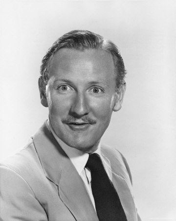 Leslie Phillips waytofamouscomimageslesliephillips02jpg