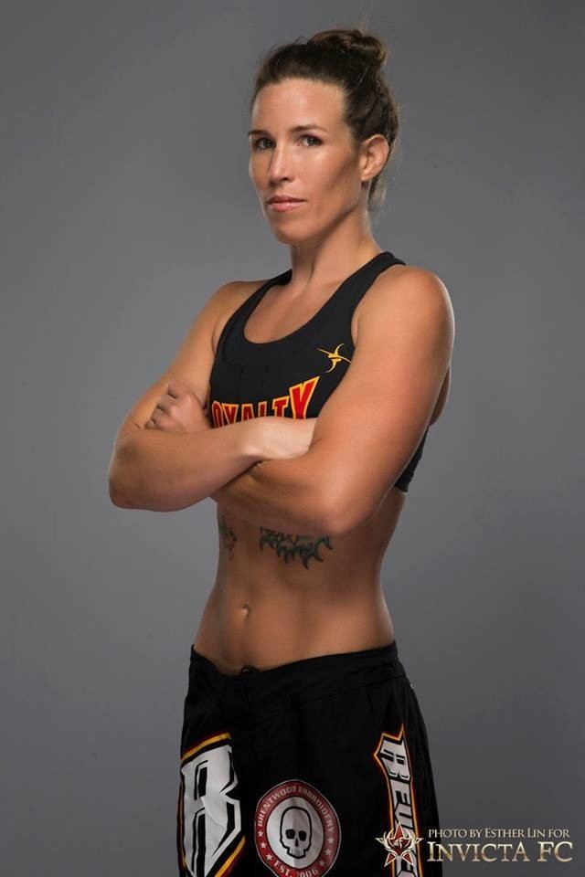Leslie Smith (fighter) Invicta FC 6 fighter gallery Mixed Martial Arts News