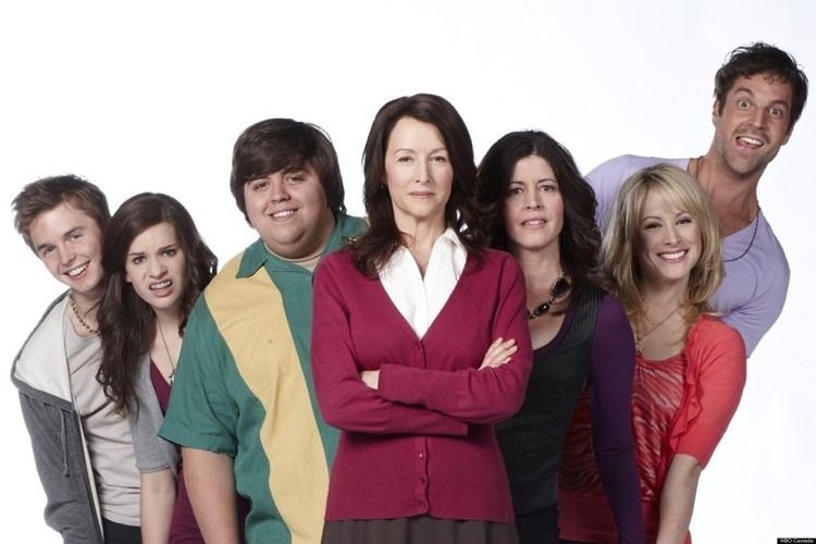 Less Than Kind Less Than Kind39 Season 4 Cast Creators Reflect On Canadian Comedy