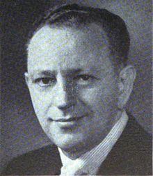 Lester Holtzman httpsuploadwikimediaorgwikipediacommonsthu