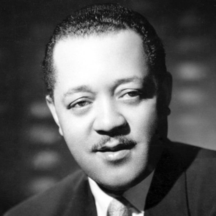 Lester Young httpswwwbiographycomimagetshareMTIwNjA4N