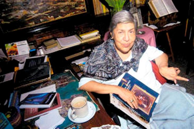 Leticia de Oyuela Leticia de Oyuela herona de la cultura hondurea Diario El Heraldo